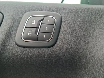 FORD Kuga ST-Line X PANO AHK LED-MATRIX 360GRAD ACC N