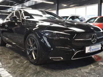 MERCEDES-BENZ CLE 220 d COUPE Avantgarde PANO LEDER …