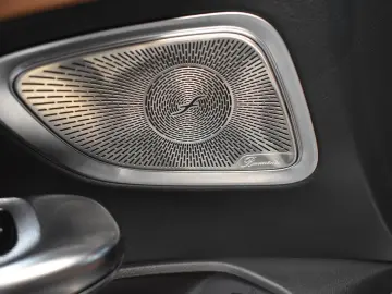 MERCEDES-BENZ CLE 220 d COUPE Avantgarde PANO LEDER …