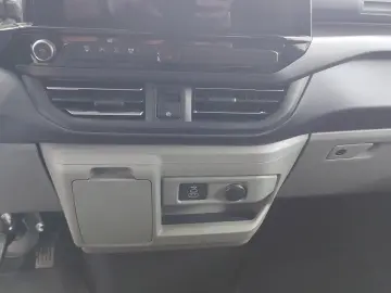 FORD Tourneo Custom Titanium L1 Aut. AHK NAVI LED SHZ