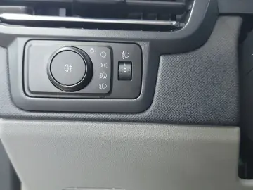 FORD Tourneo Custom Titanium L1 Aut. AHK NAVI LED SHZ