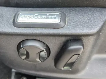 VW Passat Variant Elegance NAVI AMBIENTEBEL. PANO R