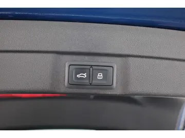 AUDI A5 Limousine e-hybrid quattro S line edition one