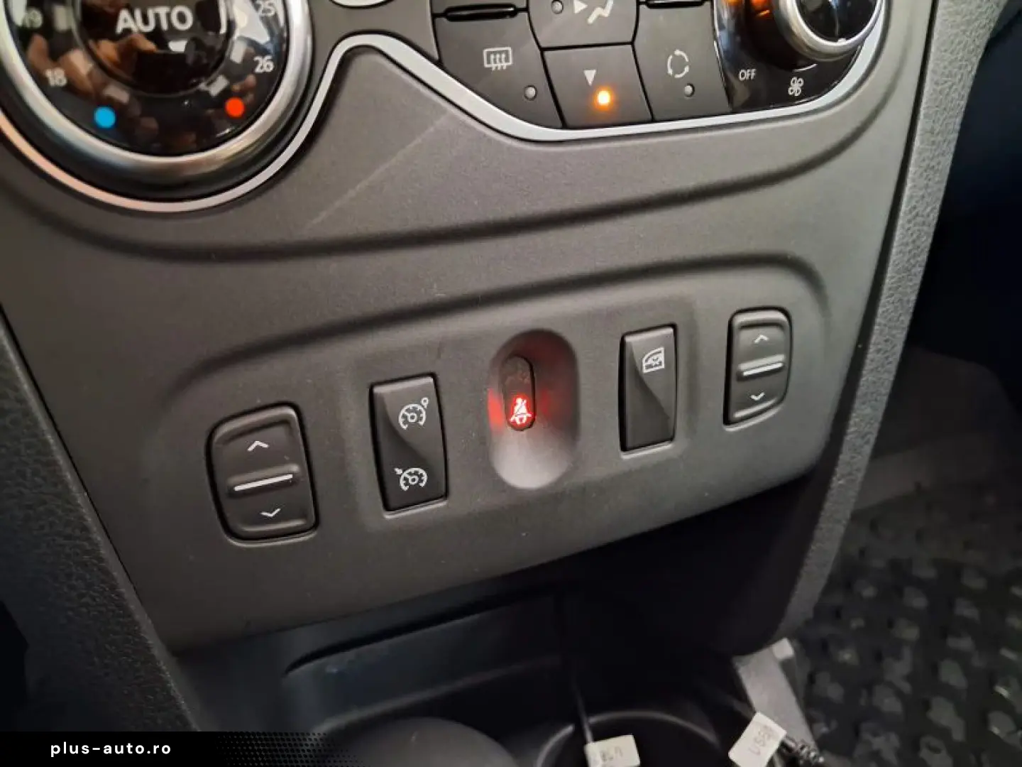 DACIA SANDERO 0.9 TCe 90CP Stepway Prestige Easy-R