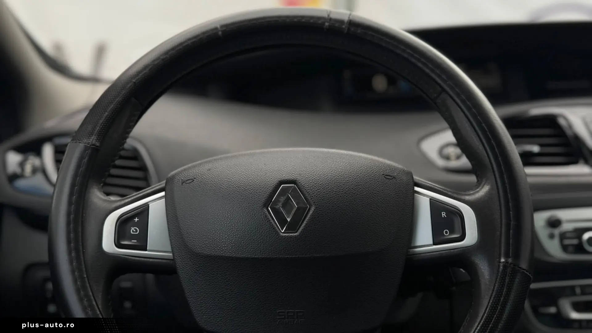 RENAULT MEGANE SCENIC