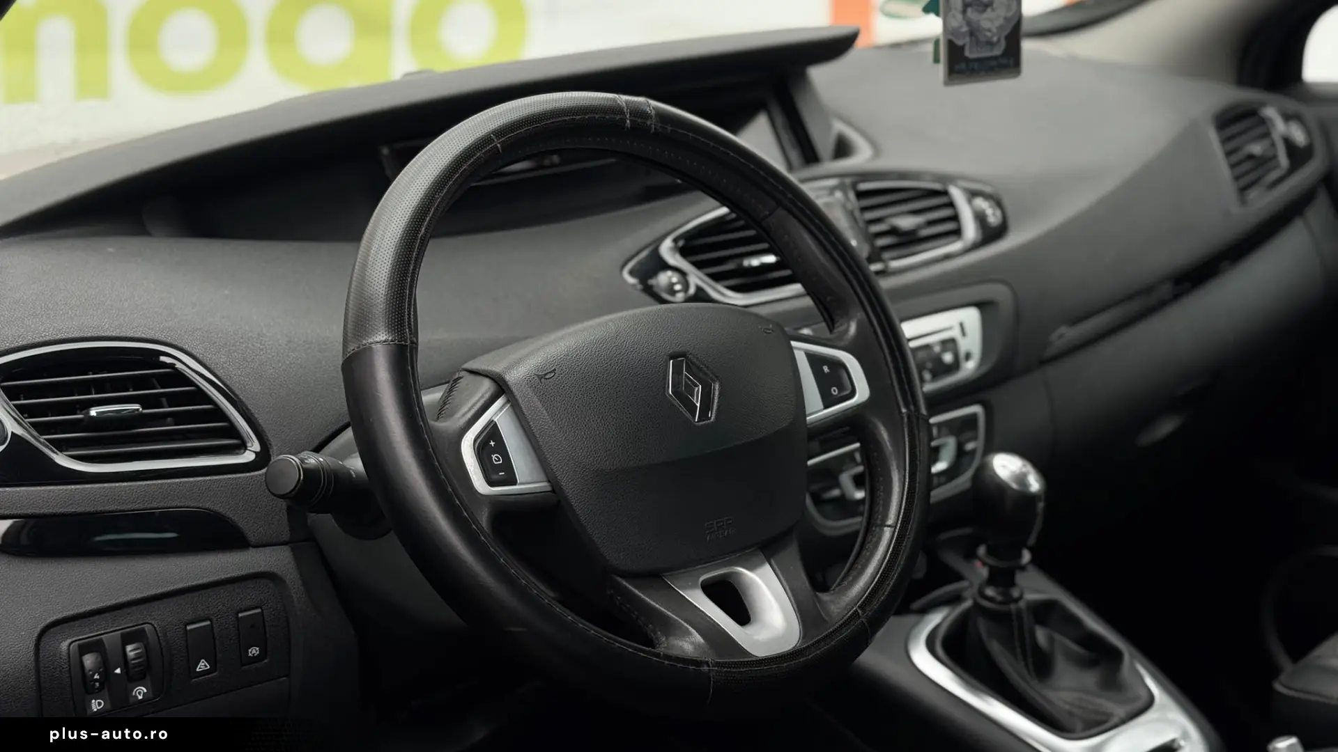 RENAULT MEGANE SCENIC