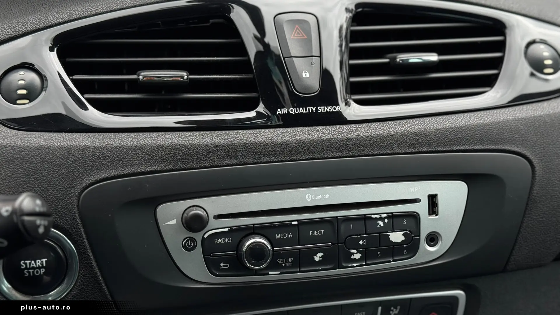 RENAULT MEGANE SCENIC
