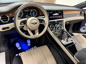 BENTLEY CONTINENTAL GT-4.0-V8-AZURE-PANO-COOL-SEAT-SOFT