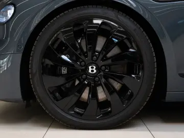 BENTLEY Flying Spur V8 Hybrid MY26