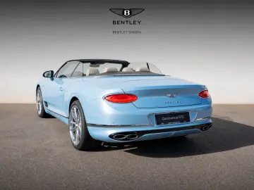 BENTLEY Continental GTC V8