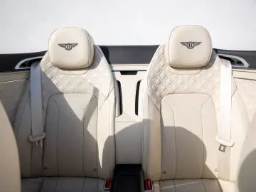 BENTLEY Continental GTC V8