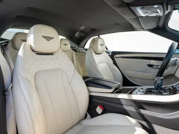 BENTLEY Continental GTC V8