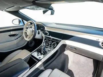 BENTLEY Continental GTC V8