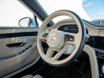 BENTLEY Continental GTC V8