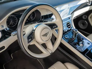 BENTLEY Continental GTC V8