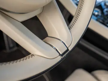 BENTLEY Continental GTC V8
