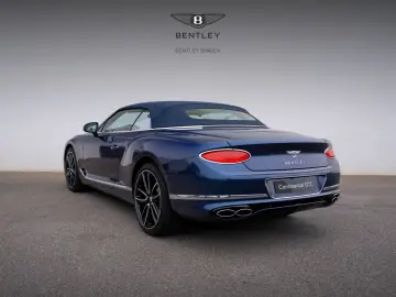BENTLEY Continental GTC V8