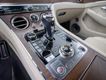 BENTLEY Continental GTC V8