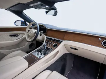BENTLEY Continental GTC V8