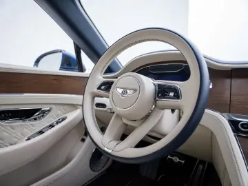 BENTLEY Continental GTC V8