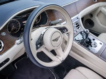 BENTLEY Continental GTC V8