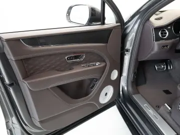 BENTLEY Bentayga Speed (MY26) ELEGANT   SPORTLICH   FULL