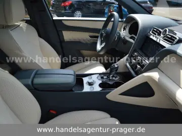 BENTLEY Bentayga 3.0 Hybrid Azure 4WD Autom.