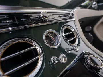 BENTLEY Continental GT Speed V8 Hybrid
