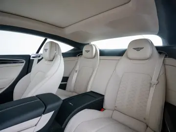 BENTLEY Continental GT Speed V8 Hybrid