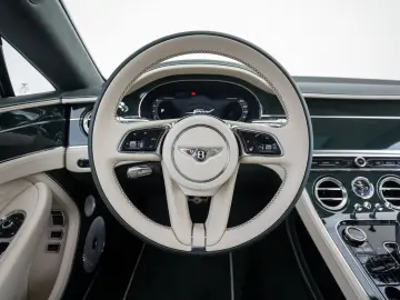 BENTLEY Continental GT Speed V8 Hybrid