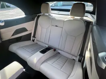 BMW M440i xDrive Cabrio ACC AHK LED CarPlay KAM H&K