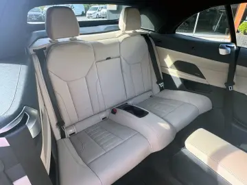 BMW M440i xDrive Cabrio ACC AHK LED CarPlay KAM H&K
