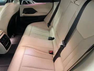BMW M440i xDrive Gran Coupé M Sport Standheizung