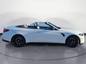 BMW M4 Competition M xDrive Cabrio Innovationsp.