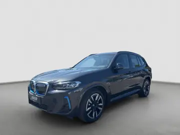 BMW iX3 (M-Sport Navi LED HUD ACC WLAN)