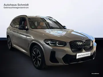 BMW iX3  M Sportpaket Driv A Prof LC Prof Inspiring
