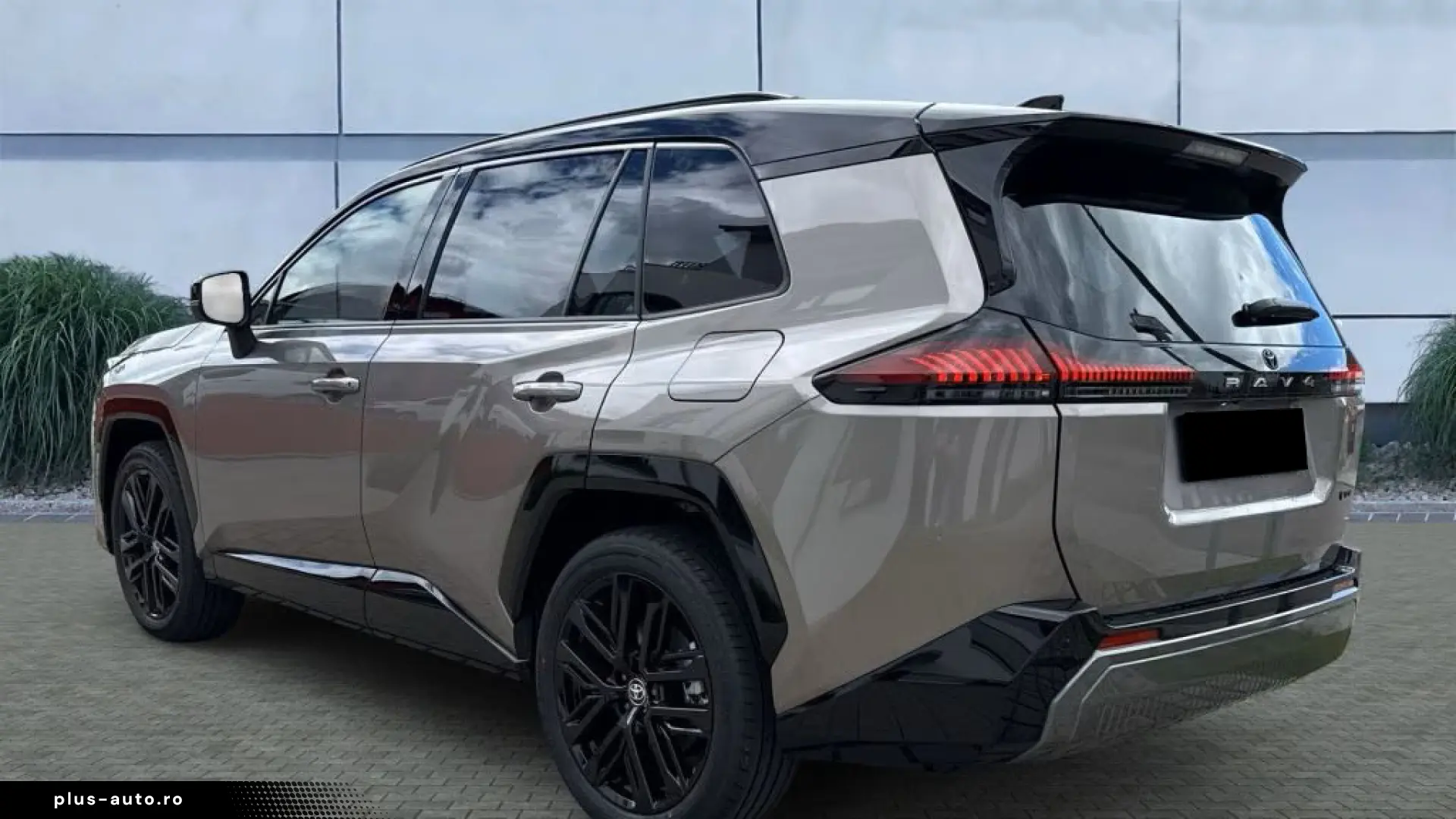 Toyota RAV4 Hybrid 4x4 Style - MY2027