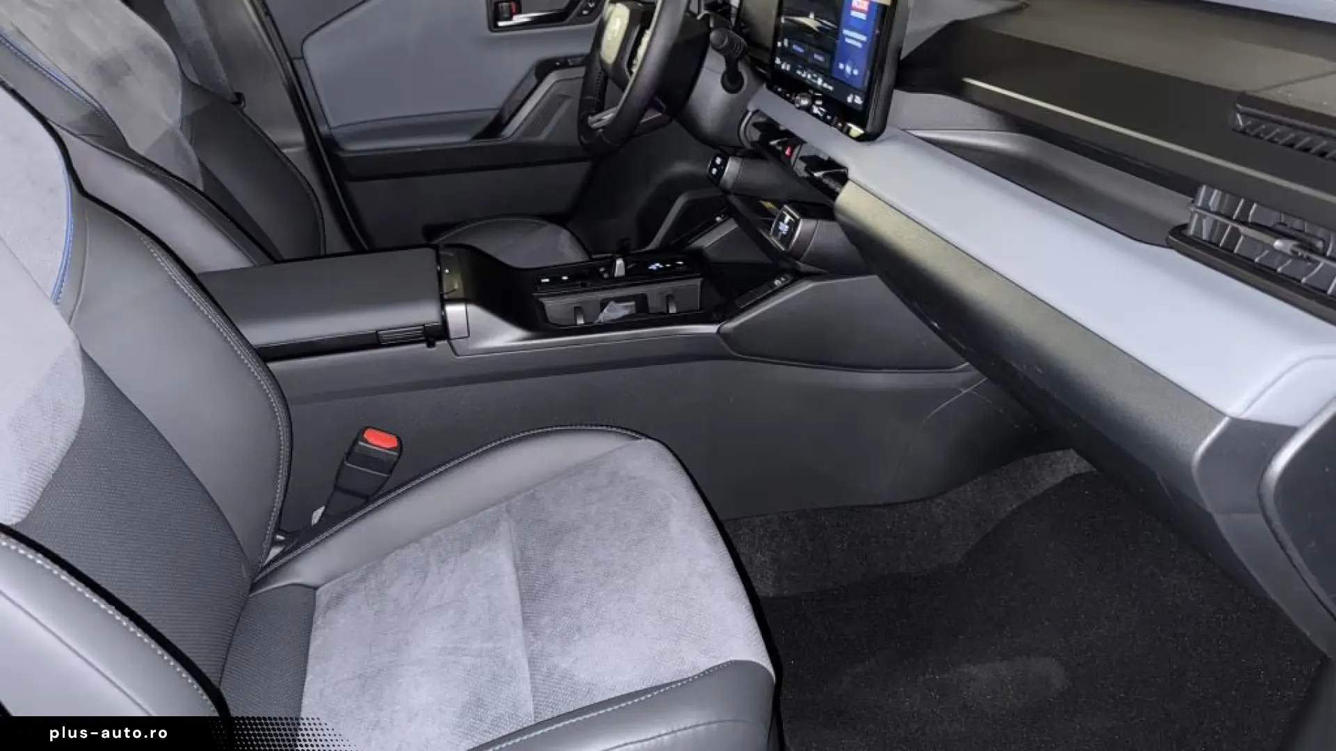 Toyota RAV4 Hybrid 4x4 Style - MY2027