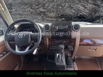 Toyota Land Cruiser GDJ 79DC 2 8d LX-Z Aut. LED
