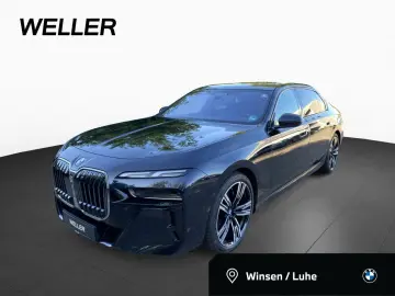 BMW 740d xDr M Sport StHz AHK SkyL B&W AutoB Iconic
