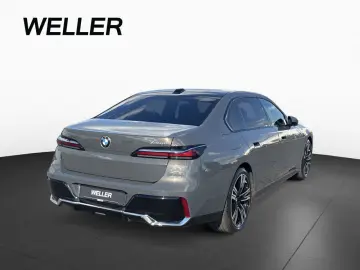 BMW 740d xDr M Sport SkyL Aktiv 360  STHZ AutoB