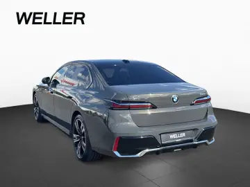 BMW 740d xDr M Sport SkyL Aktiv 360  STHZ AutoB