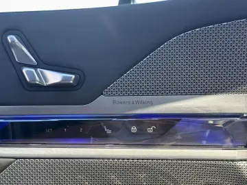 BMW 740d xDr M Sport SkyL Aktiv 360  STHZ AutoB