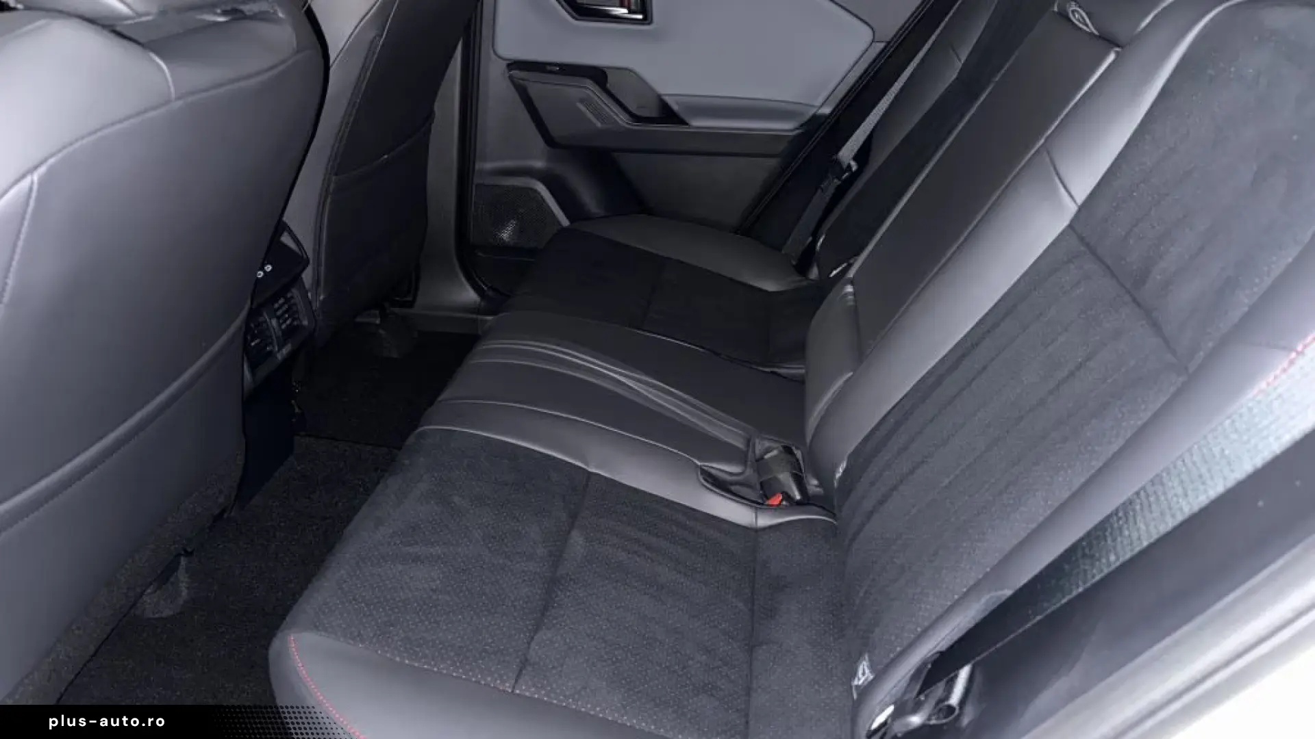 Toyota RAV4 GR Sport Hybrid 4x4 - MY2027