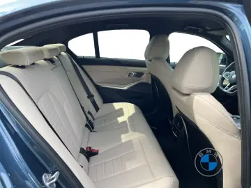 BMW M340i xDrive Limousine M Sport 18  AHK Lenkradhz