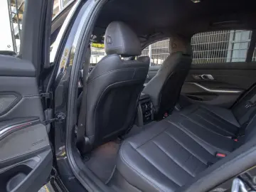 BMW 320d Limo. xDrive  M Sport HUD 360  Standheiz