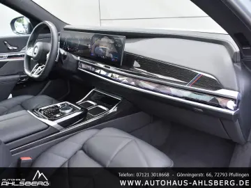 BMW 740 XD M SPORT SHADOW  LCI LUFT. STHZ B&W PANO A