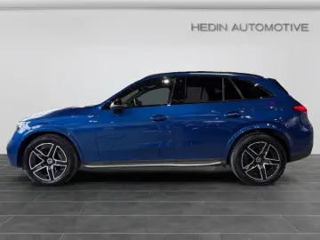 MERCEDES-BENZ GLC 200 4M AMG DIG-L PANO DISTR LHZ SHZ NIGHT