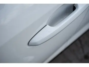 TOYOTA RAV 4 Teamplayer 2.5 Plug-in Hybrid 4x4 HUD LED