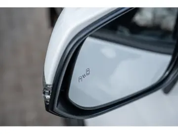TOYOTA RAV 4 Teamplayer 2.5 Plug-in Hybrid 4x4 HUD LED